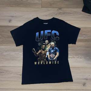 UFC Worldwide MMA Graphic T-Shirt